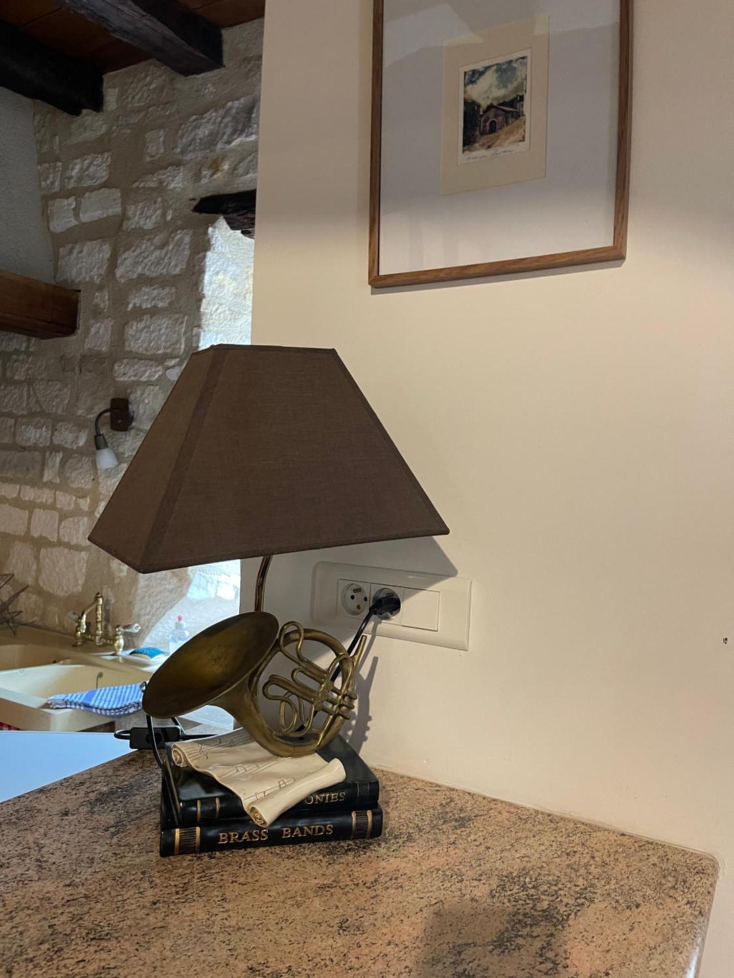 La Maison D'Alienor - Gites De Caractere A Chablis - 89 Exteriör bild